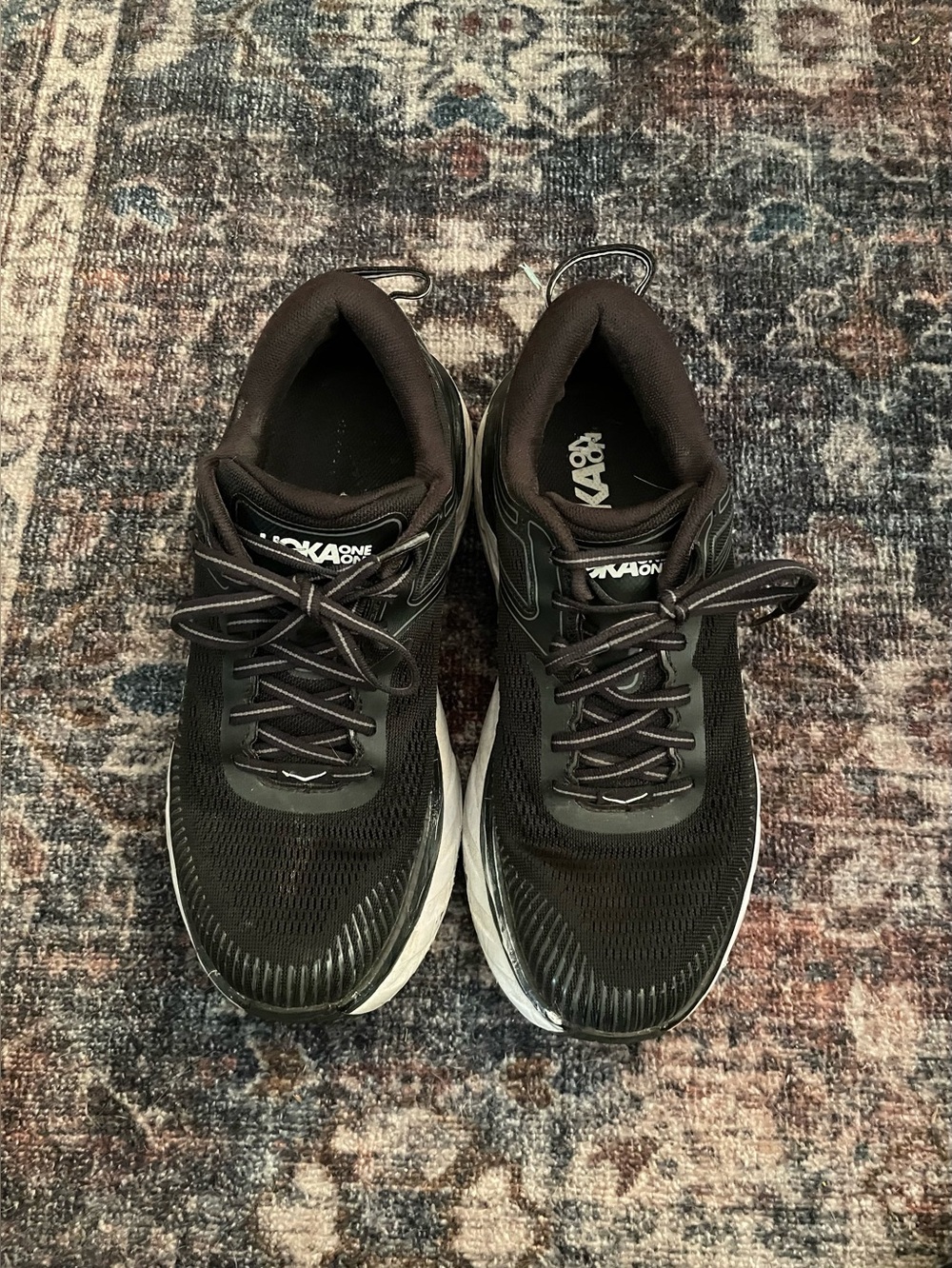 HOKA bondi 7